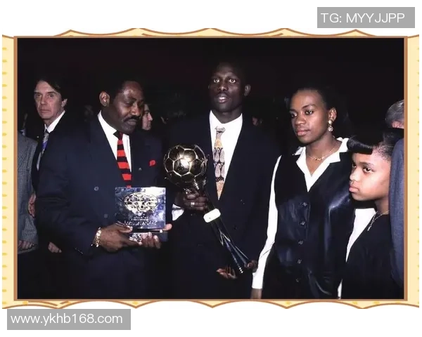 足球戴维的传奇之路:从草根球员到世界顶级明星的奋斗故事